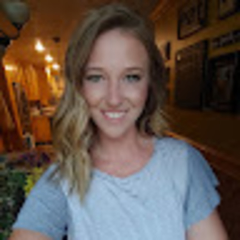 Meet your Posher, Angie
